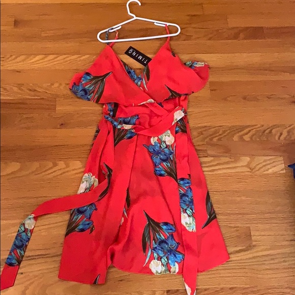 NWT HOST PICK Ruffled spaghetti strap dress - Picture 4 of 5